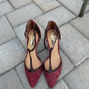 Pump heels for women